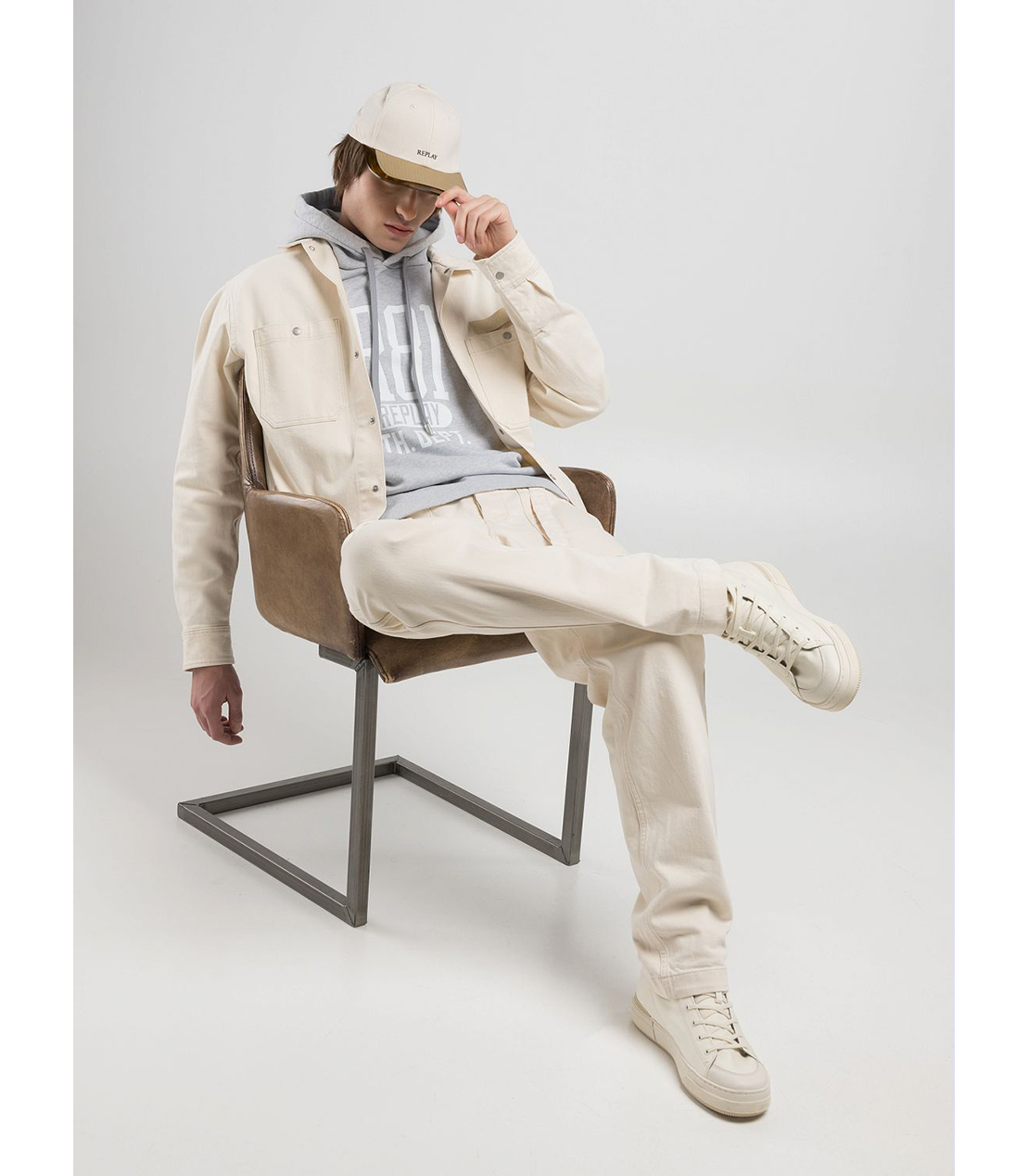 リラックスフィット ECRUデニムシャツ 詳細画像 アイボリー 4